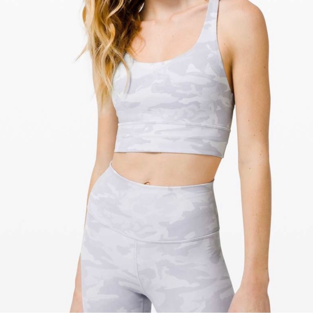 Lululemon High Rise Tight & Bra White Camo 29” Size 2 leggings, Size 4 bra
